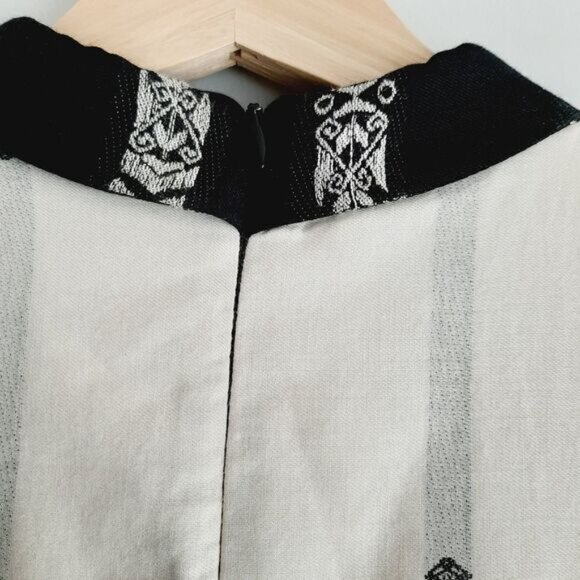 EVE GRAVEL Contrast Collar Peplum Sheath Dress Floral Embroidery B&W Sz L - Picture 12 of 16